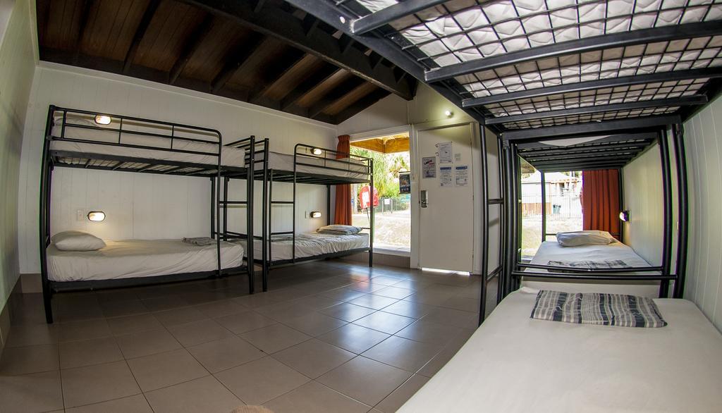 Nomads Airlie Beach (Adults Only) Exterior photo